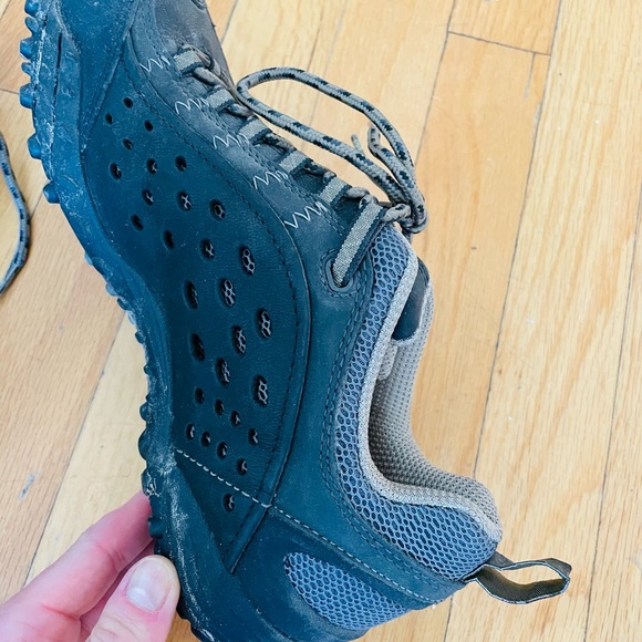 Hiking boots- - Picture 3 of 4